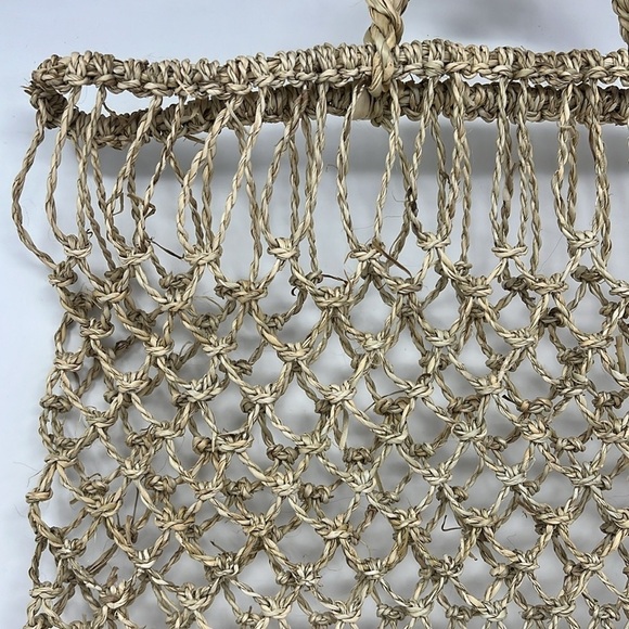 Woven Handmade Natural Hemp Straw Tote Bag - Picture 3 of 4